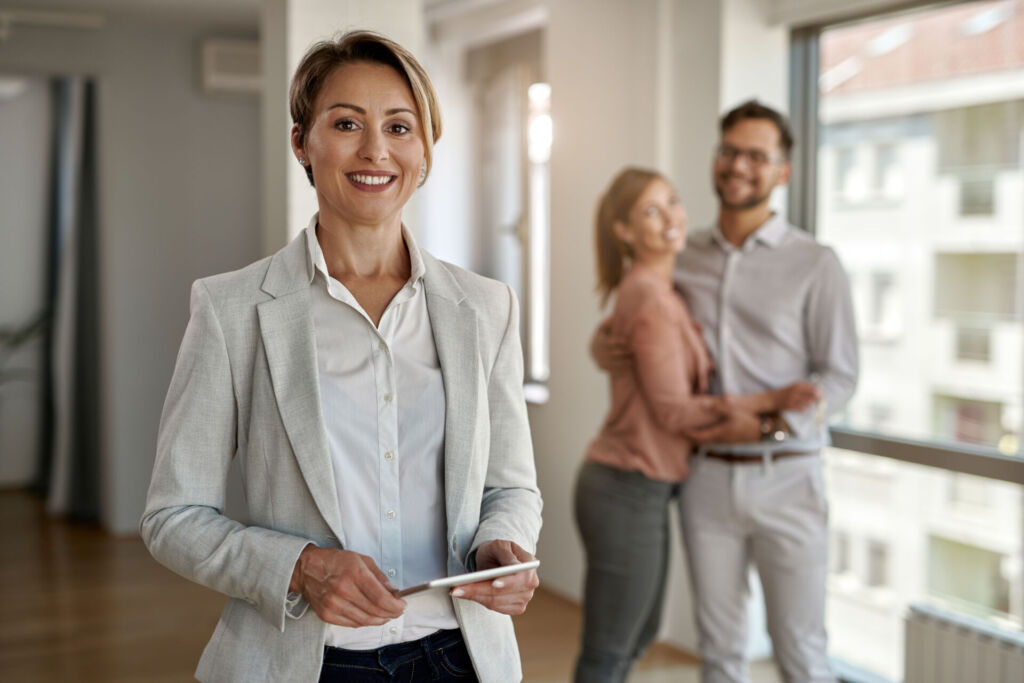 ¿Utilizar una Inmobiliaria en la Compra o Venta de una Vivienda?